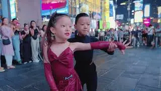 New York -Time Square | Samba | Sirius & Yilinka | Mr Jason