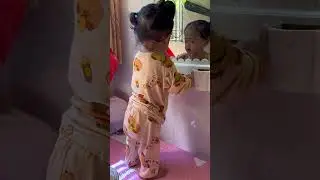 baby like mirror and think about play anther too.