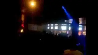 CAMERA DIED /CROWD @PRETTYRICKY_BDM RAN @THEREALJAHBABY & @MONSTAKODI RECORD PUFF  @DOLLARSINMUSIC