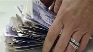 Q3 growth doesn't dispel UK recession fears
