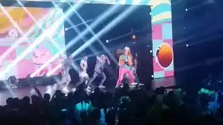 Jojo Siwa - Kid In A Candy Store at Slimefest