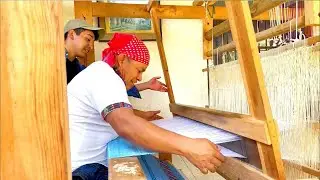 Aprendiendo a usar el Telar en San Juan Comalapa