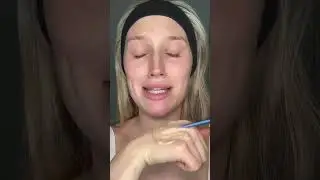 Meredith duxbury foundation technique #makeup #makeuphack #makeuptutorial #shorts 💋💅😱