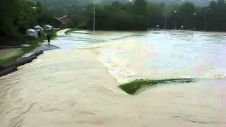Hochwasser 2013 Altenmarkt a.d. Alz - Sportplatz Video 1