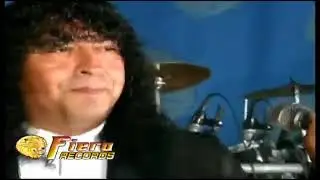 El Papelero/Fidencio Villanueva y su selva negra 