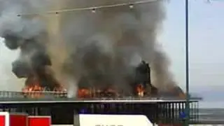 Weston-super-Mare: Grand Pier Burning Down (28-07-2008)