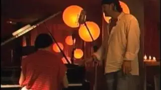 Ricardo Arjona - Mujer de Lujo.mp4