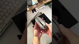 Lofree &mdash; MAKER 2m&sup2; HYPACE, 47g Ultralight, PAW3950 Sensor & Dual 8K Polling | Hand's Review! #shorts