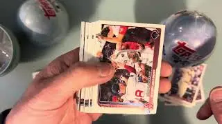 Superstar /150 Pull from Topps 2025 Series 1 Holiday Egg Tins 🔥⚾️🐣