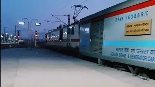 Rewa SF Express || Departing Ghaziabad Jn. Announcement Anand Vihar Terminal To  Rewa
