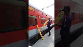 Ranchi Express 15662/15661 Kamakhy to Ranchi train Name plate change #nfrailway #hariniridip #short