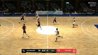 Carl Engstr&ouml;m dominates for 17 rebounds at halftime