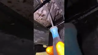 BMW E46 maintenance #mechanic #repair #car #bmw #e46 #maintenance #oil #inline6