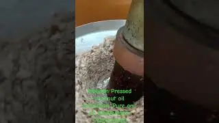 wooden Pressed coconut 🥥 oil extraction. pure and no Adulteration. #oilextraction #coconutoil