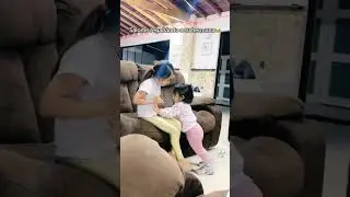 Salom&eacute; rega&ntilde;a a su hermana