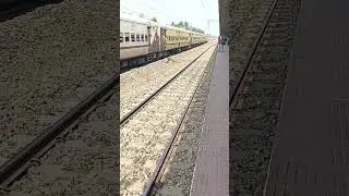 THRUE TRAIN PASSIN FROM JIRAT RAIL STATION | #TRAIN#TRAVEL#YTVIRAL#YTSHORTS#SHORTS