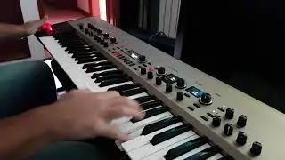 Tom Misch - South Of The River (Synth Solo)