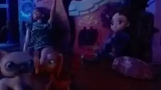 LPS night time routine funny video with Skylar but LPS  from um yeah 🐱🐱🐱🐕🐕🦄🐇🐴🐎😂😂🌚🌚🌧️🌧️