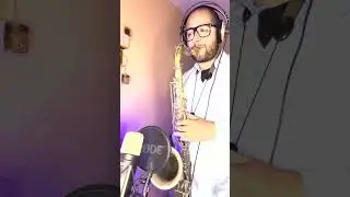 Attilio Perfetti solo in St Thomas, Sonny Rollins' CD: Saxophone Colossus.