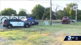Suspect apprehended after stealing Amazon delivery driver's vehicle, leading police on chase
