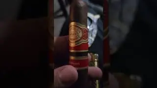 #Romeoyjulieta #AjFernandez #cigarsociety #smoke #Rum #Rumchata #viralvideo #viralshorts #outkast