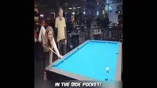 EFREN REYES HAVING FUN WITH FRIENDS WITH A MAGIC SHOT #shorts #pool #billiards