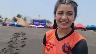 Britny:le tiene miedo al mar/monte rico/santa rosa/Guatemala