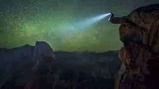 Somewheres' watching the Stars fall