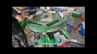 How to make waste paper more valuable-Students Book glue peeler and cutting machine