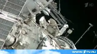 Космонавты взяли пробы с поверхности МКС