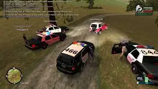 &iexcl;Persecuci&oacute;n a un Mesa con LSPD! &iexcl;Sale volando por un barranco!