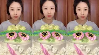 Eat White Cream Cake with Egg and Milk Base