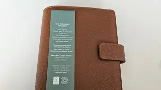 Unboxing: Filofax personal ring planner 