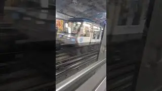 Belle arriv&eacute;e du MP89CA IDFM n&deg;02 &agrave; la Station Ch&acirc;telet ~ Ligne 4 #idfm #paris #metro