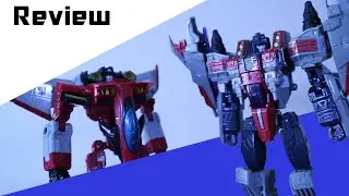 OUR WALLETS ARE IN DANGER | Transformers Legacy United Cybertron Starscream Review #review