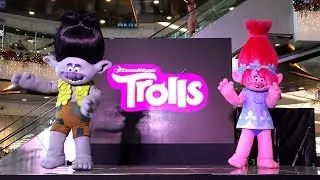 Trolls 2016 Movie Meet and Greet Event with Poppy and Branch #2 || Keiths Toy Box