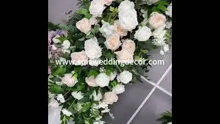 Greenery Runner Wedding
