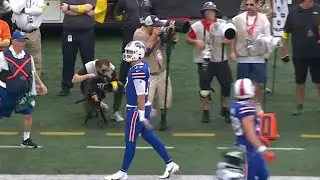 Stefon Diggs beats Sauce Gardner DEEP then Josh Allen throws horrible INT