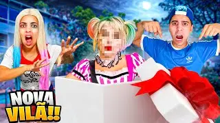 ABRI UMA CAIXA MISTERIOSA DE UMA NOVA VILÃ!! NÃO ACREDITO NO QUE TINHA DENTRO!!