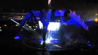 Scarlet (ft Jay-Z) - U2 - Live Auckland 25 nov 2010 - 360&deg; Tour (complete)