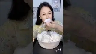 Her freezer frost layered crunchy mixed ice eating asmr🧊 #freezerfrost #frostbites #viralshorts
