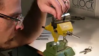 Crochetage d'un cylindre paracentrique