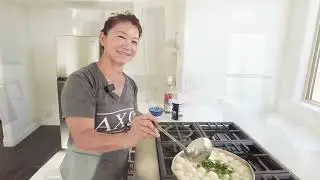 Mom&rsquo;s Savory Rice Ball Soup | Tang Yuan Recipe