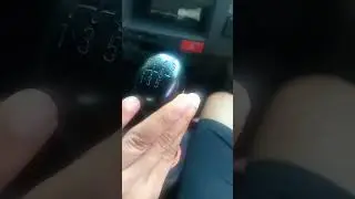 Titik transmisi isuzu giga