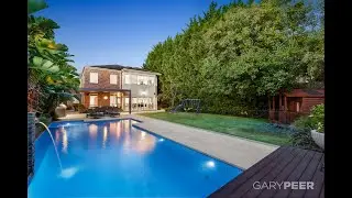 29 Carlingford Street Elsternwick - Presented by Glenn Bricker