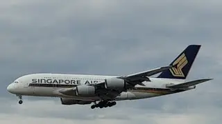 FraPo Airport Frankfurt | Planespotting Landebahn 25 left, immer sch&ouml;n der Reihe nach