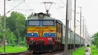 KYN WCAM2P pulls Nagpur - Bhusawal Passenger thru Murtizapur Jn.