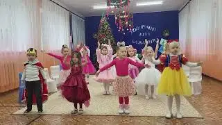 Вхід на новорічне свято, середня група. 2026