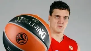 Dunk of the night: Sasha Kaun, CSKA Moscow