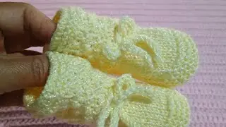 Sapatinho de bebê de tricô fácil fácil